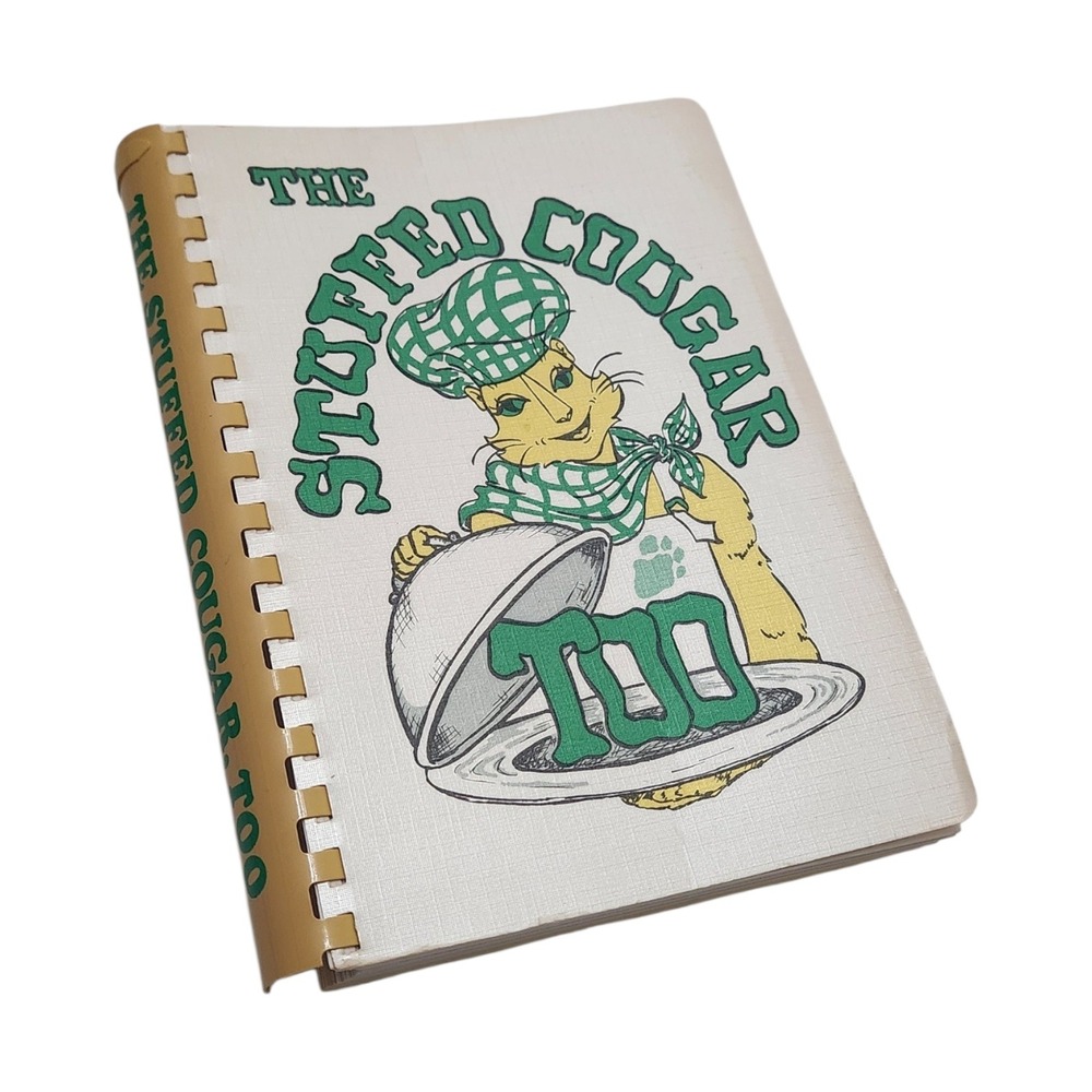 The Stuffed Cougar Too Cookbook 1992 Collegiate School‎ Richmond VA Vintage
